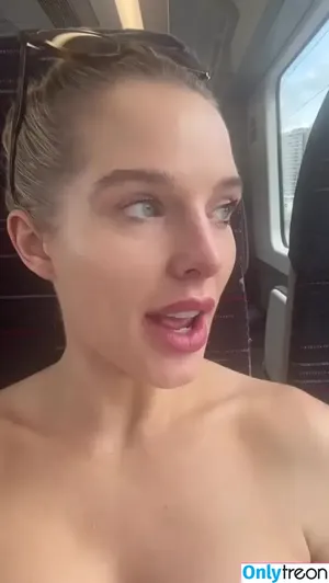 Helen Flanagan / helen_flanagan / hjgflanagan nude photo #0410