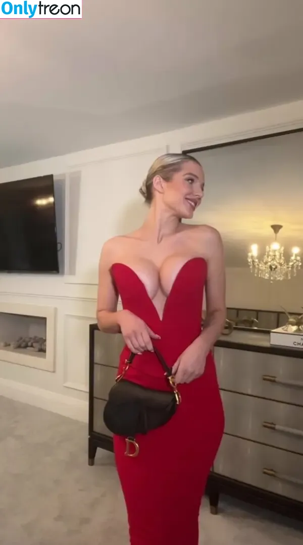 Helen Flanagan nude photo #0210 (helen_flanagan / hjgflanagan)