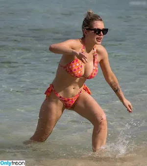 Helen Flanagan / helen_flanagan / hjgflanagan nude photo #1048