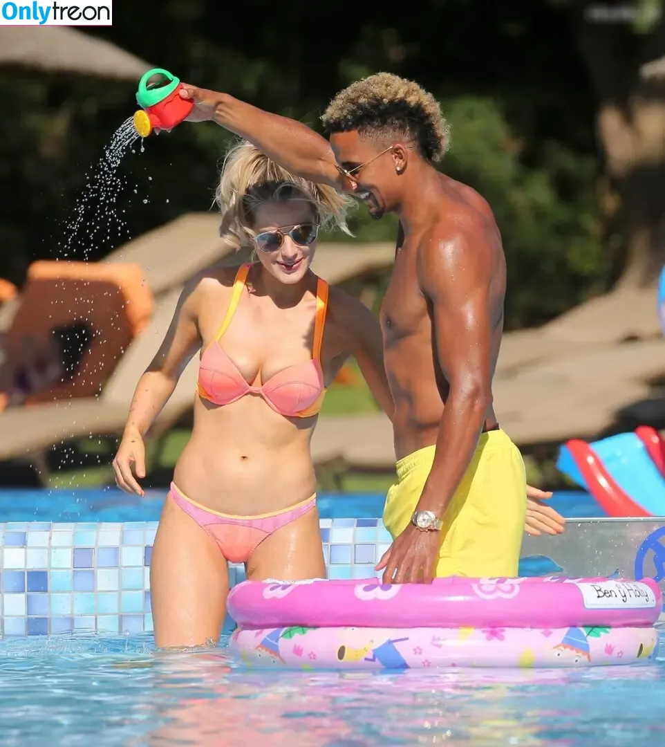 Helen Flanagan nude photo #1068 (helen_flanagan / hjgflanagan)