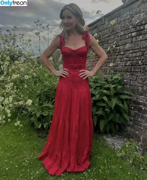 Helen Skelton / helenskelton nude photo #0128