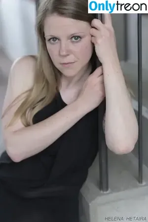  nude photo #0002