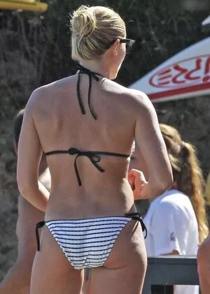 Helene Fischer / helenefischer nude photo #0021
