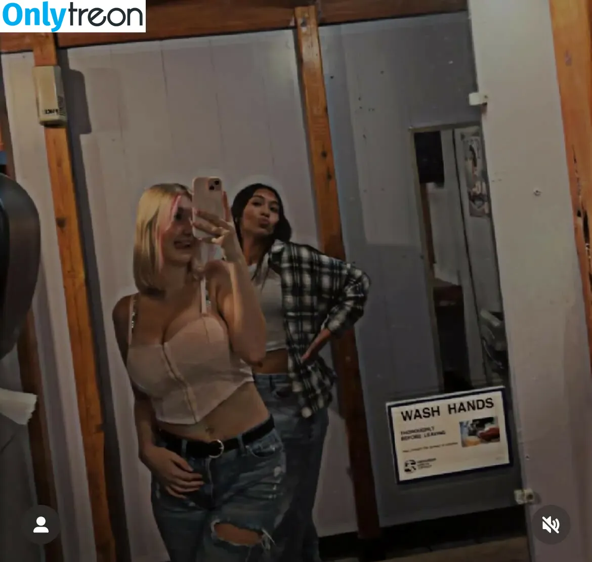 Helene Garren nude photo #0006 (blondieh12 / blondieh123 / helenegarren_12)