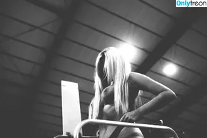 Helene Granbo / helenegranboismyreligion nude photo #0012