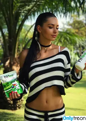Helga Lovekaty / helga_model / helgavalkyrie nude photo #1272