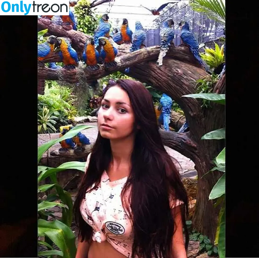 Helga Lovekaty nude photo #1563 (helga_model / helgavalkyrie)