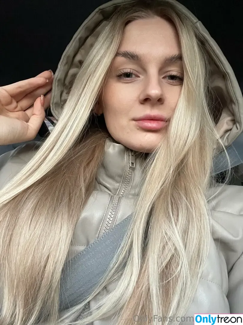 hell_lenaa nude photo #0012 (hell_lena)
