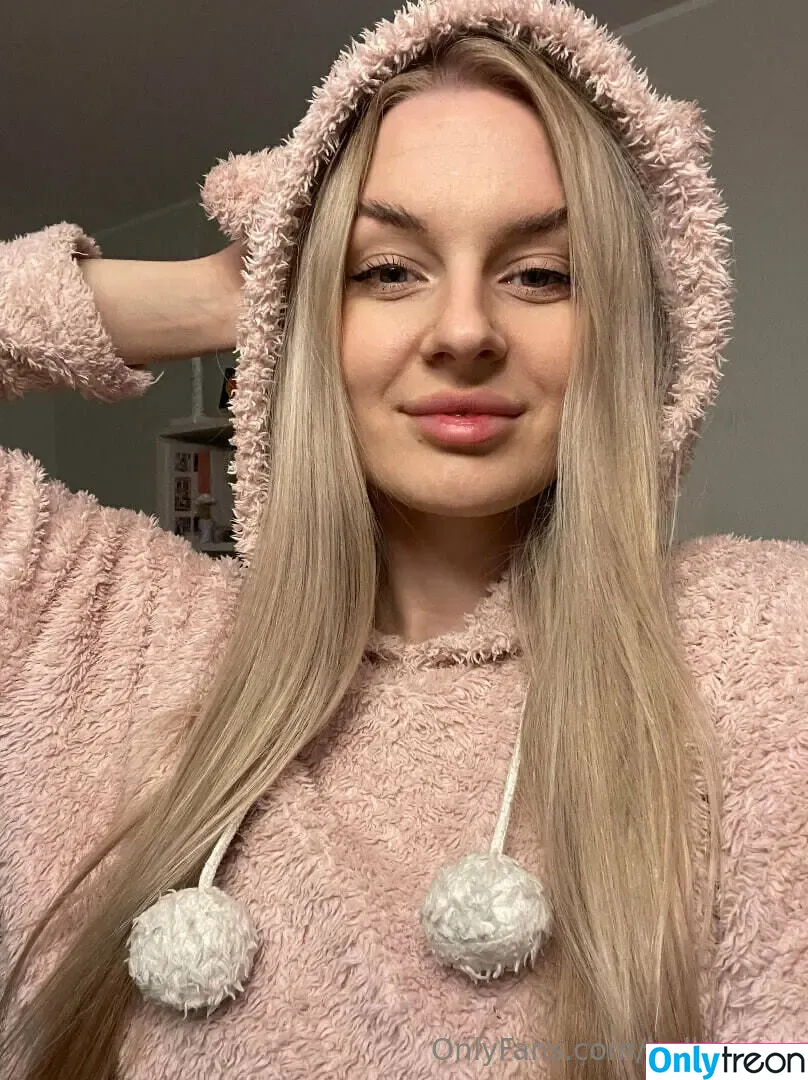 hell_lenaa nude photo #0020 (hell_lena)