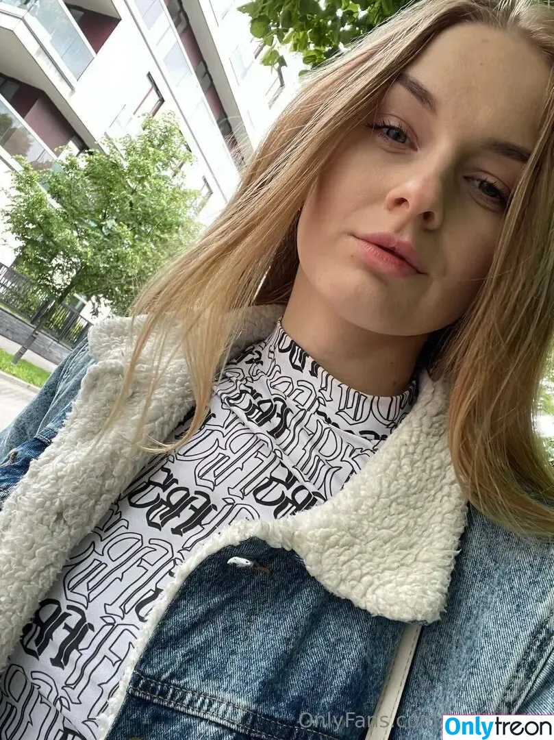 hell_lenaa nude photo #0036 (hell_lena)