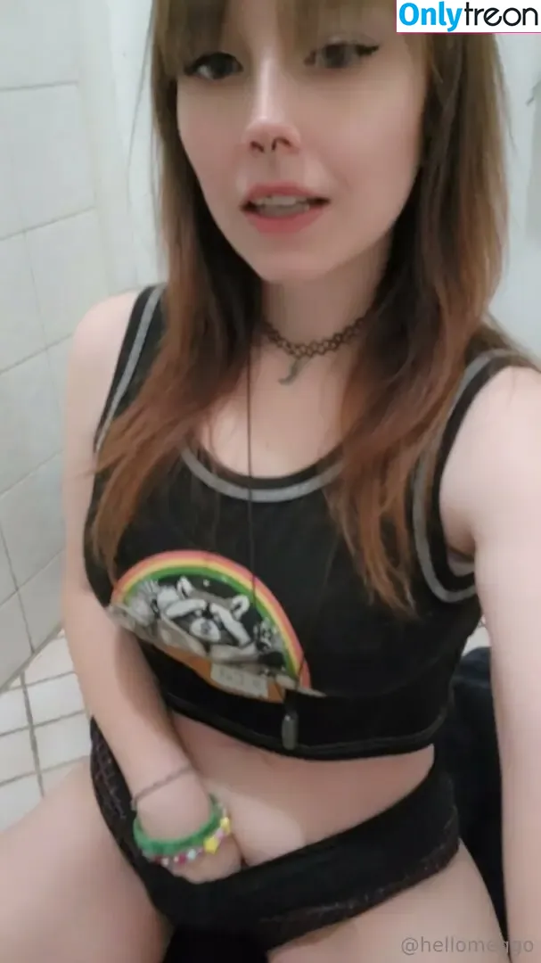 hellomeggo nude photo #0112 (hellomeggo)