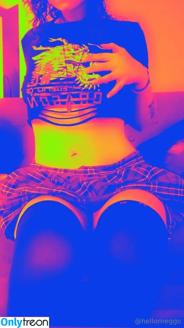 hellomeggo nude photo #0118 (hellomeggo)