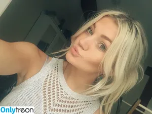 hempresskc / Kaya corbridge / kayacorbridge / kelizabethc nude photo #0383