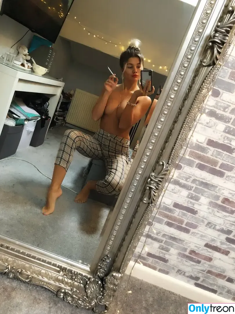 hempresskc nude photo #0708 (Kaya corbridge / kayacorbridge / kelizabethc)