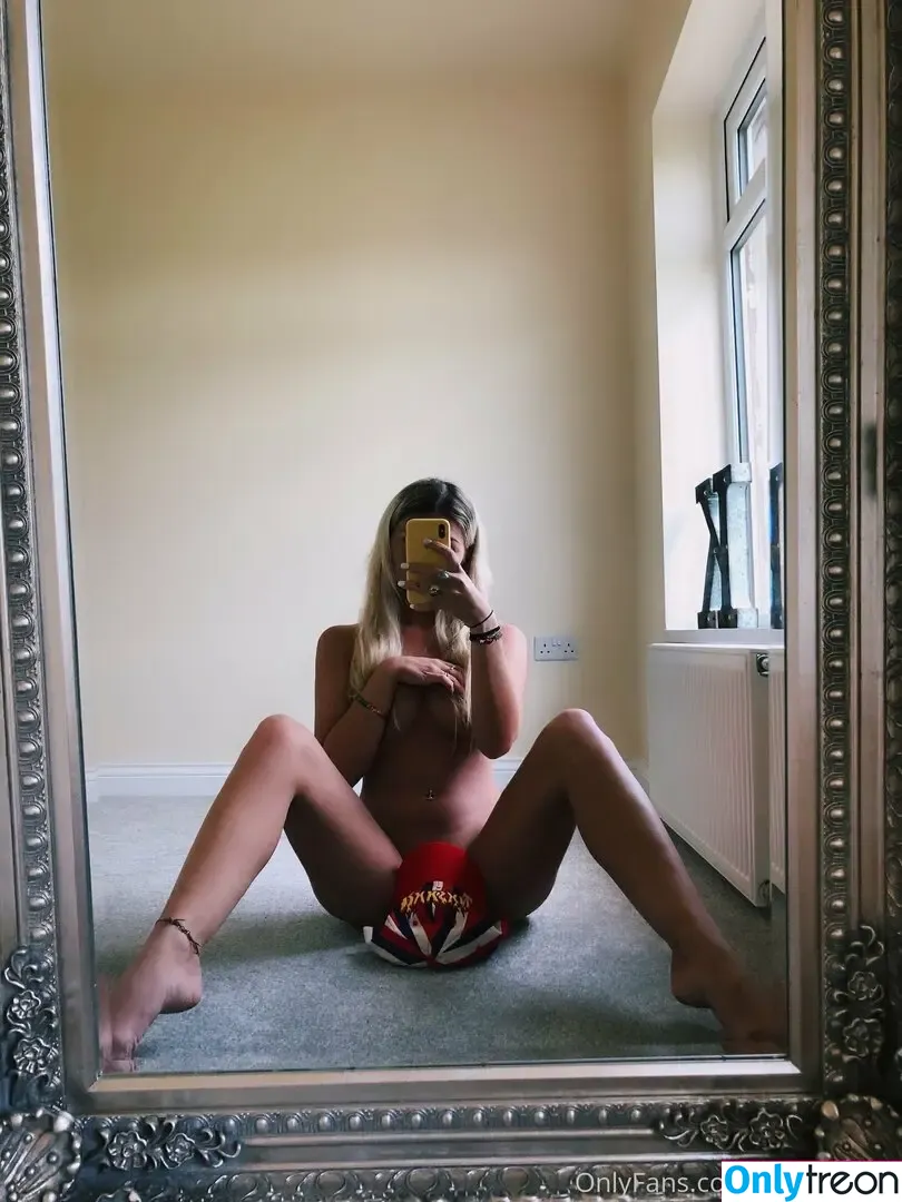 hempresskc nude photo #1015 (Kaya corbridge / kayacorbridge / kelizabethc)