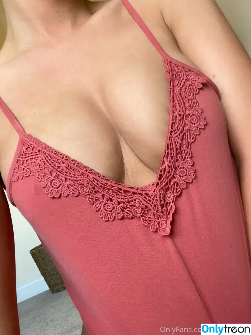 hempresskc nude photo #1365 (Kaya corbridge / kayacorbridge / kelizabethc)