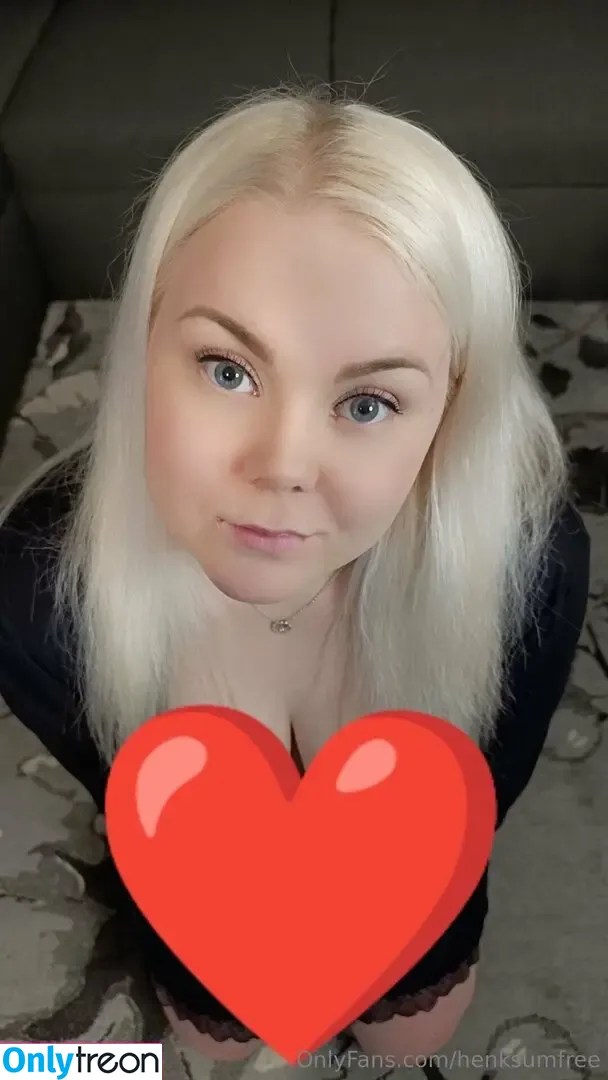 henksumfree nude photo #0010 (hannahfromtheblock)