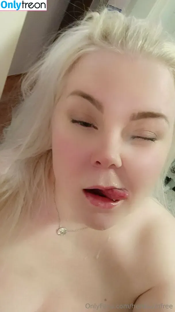 henksumfree nude photo #0028 (hannahfromtheblock)