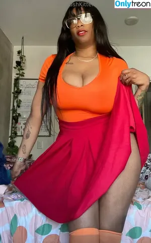 hentaitiddiesnchillz / tiddy2chainz nude photo #0012
