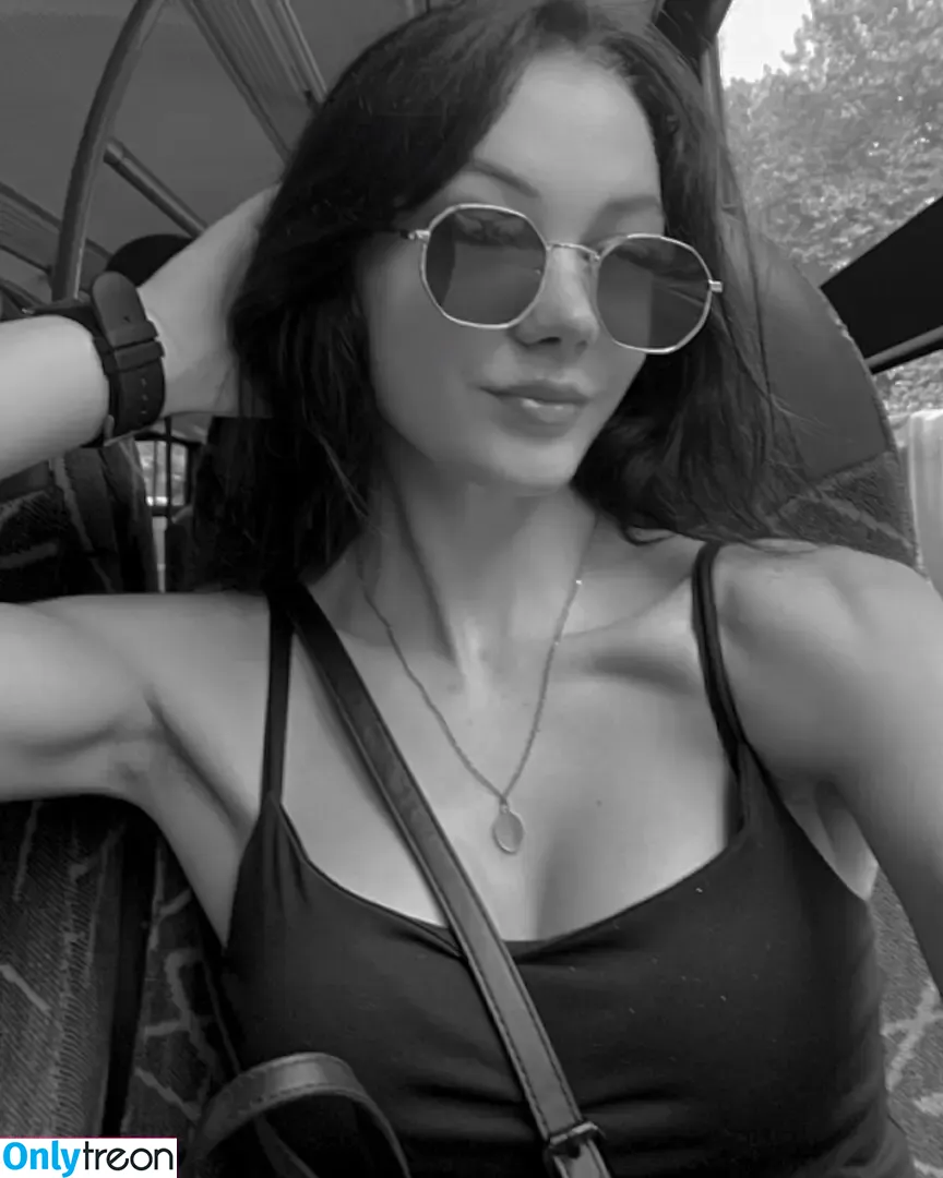 Herminoyou nude photo #0004 (herminoyouuu)