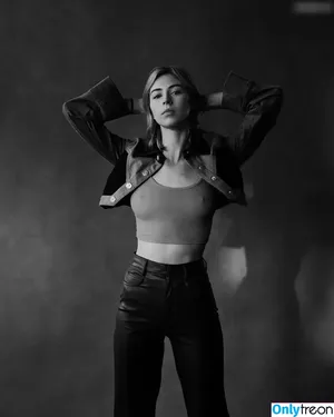 Hermione Corfield / hermionecorfield nude photo #0013