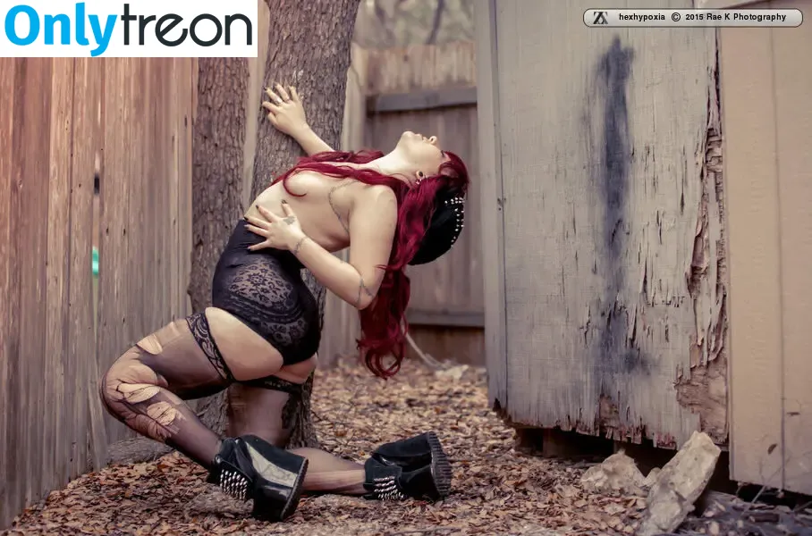 Hexhypoxia nude photo #0007 (Hexhypoxia)