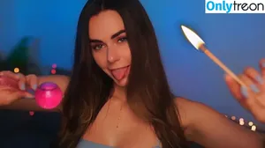 HeyHelen ASMR / heyhelen_asmr nude photo #0066