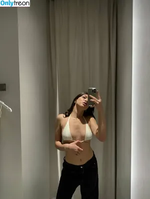 heyheyzzy / hey.lizzy nude photo #0008