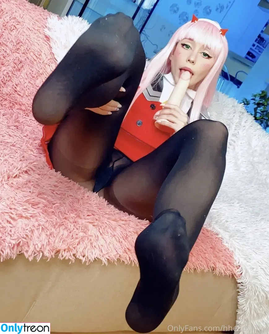 Hheadshhot nude photo #0018 (AliceBong / hheartshhot)