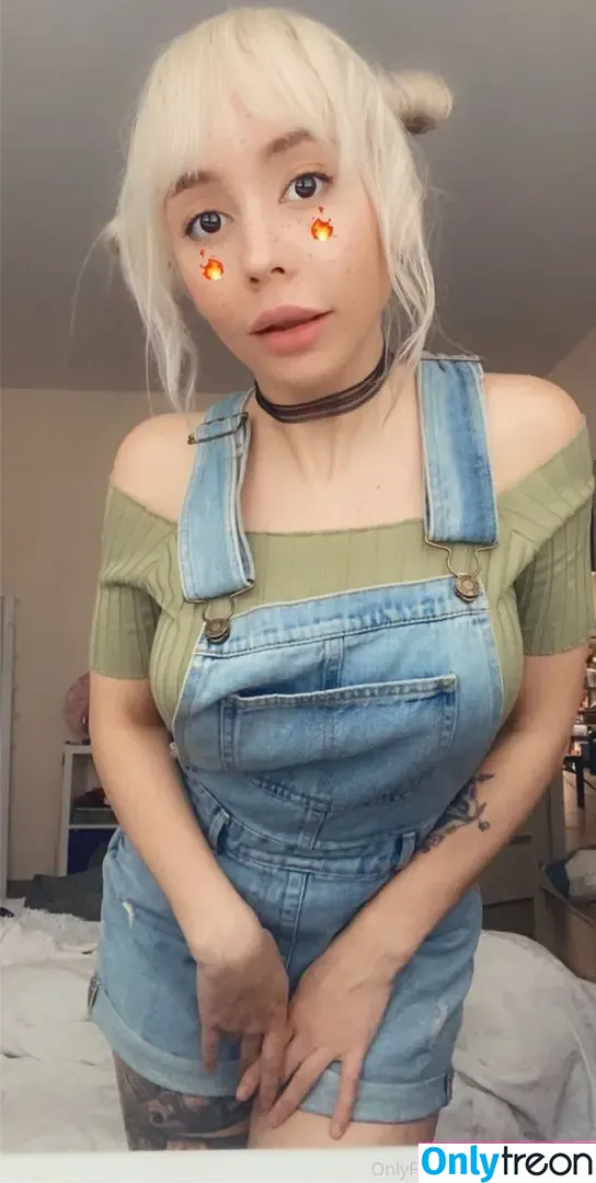 Hheadshhot nude photo #0042 (AliceBong / hheartshhot)