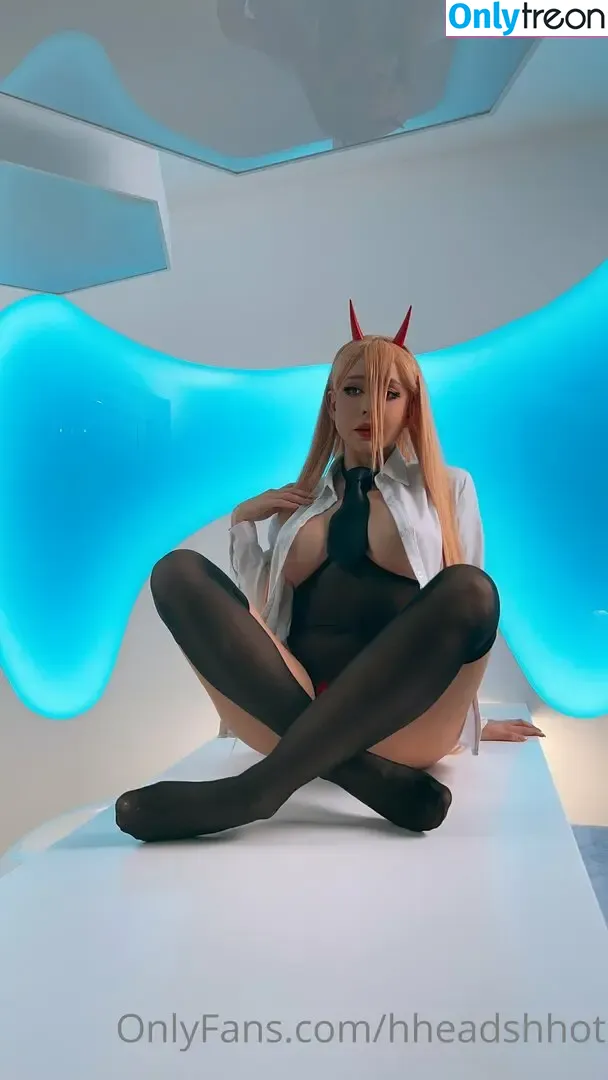 Hheadshhot nude photo #0491 (AliceBong / hheartshhot)