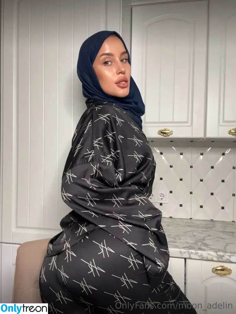 Hijab nude photo #0021 (arabiano / hijabi_bloggers)