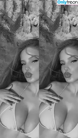 Hila / Hila Kamm / Kamm.hila / hila_klein nude photo #0002