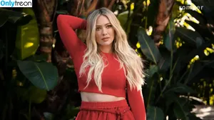 Hilary Duff / hilaryduff / kylanharv nude photo #0101