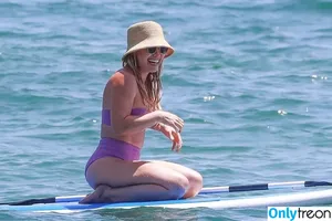 Hilary Duff / hilaryduff / kylanharv nude photo #0313