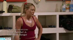 Hilary Duff / hilaryduff / kylanharv nude photo #0561
