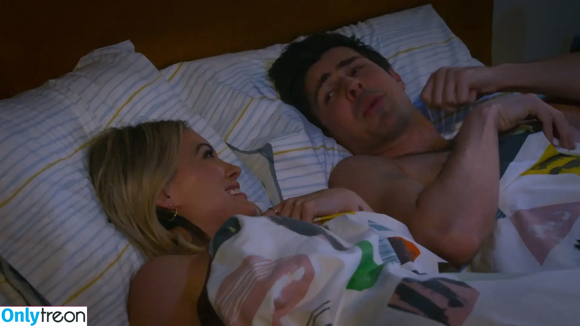 Hilary Duff nude photo #0078 (hilaryduff / kylanharv)