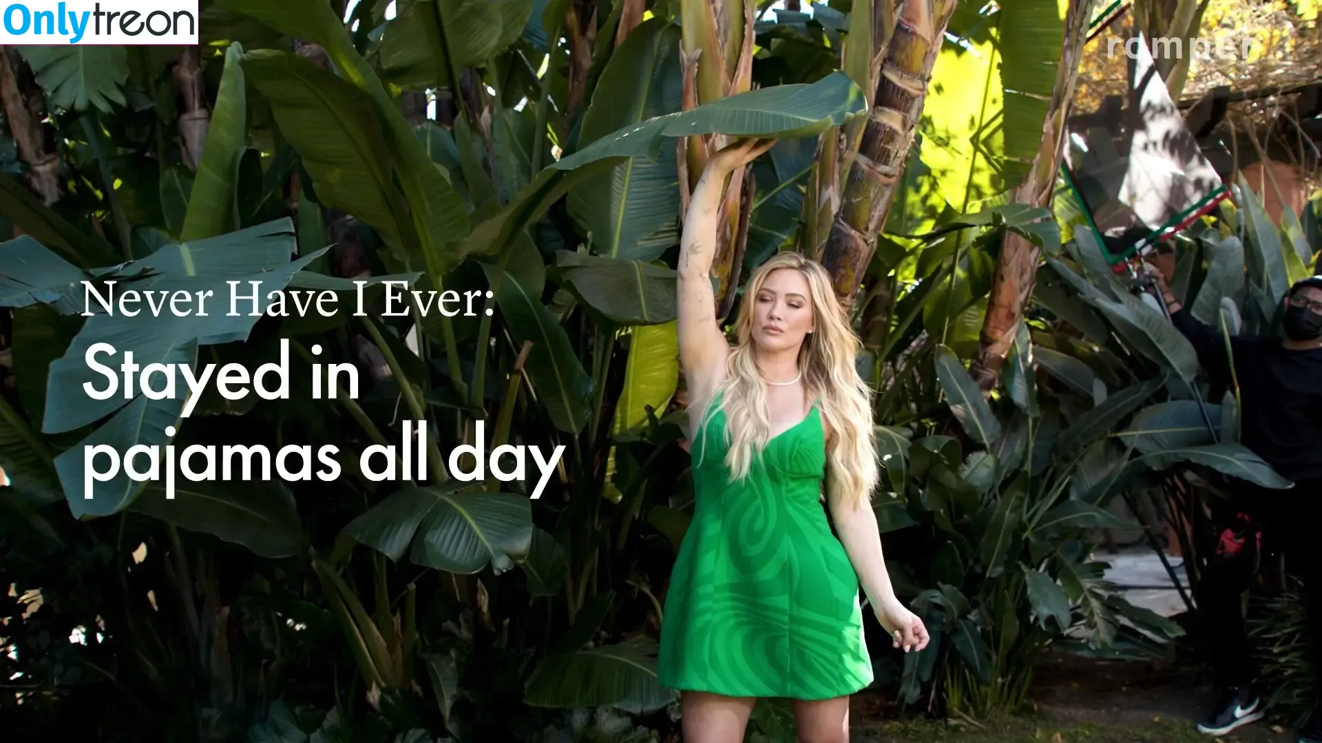 Hilary Duff nude photo #0109 (hilaryduff / kylanharv)