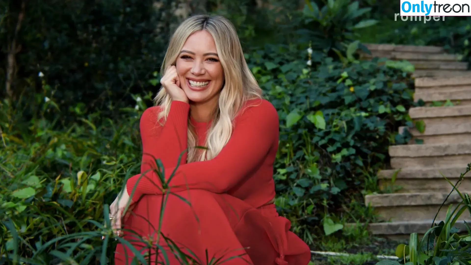 Hilary Duff nude photo #0146 (hilaryduff / kylanharv)