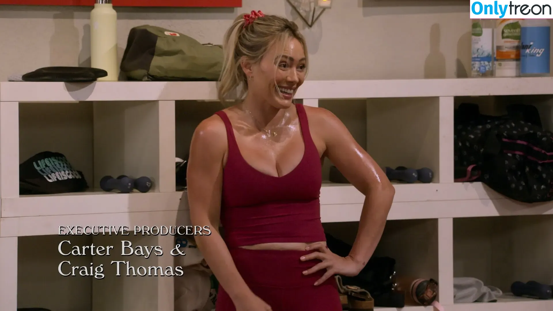 Hilary Duff nude photo #0565 (hilaryduff / kylanharv)