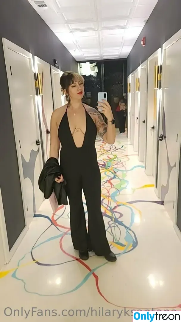 hilaryksantana nude photo #0023 (hillarylacalentana)