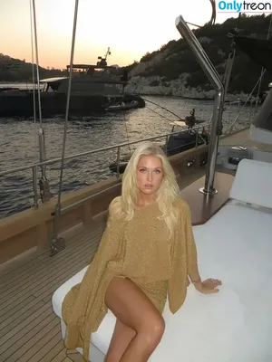 Hilda Sigurdsson / hildasigurdsson nude photo #0083
