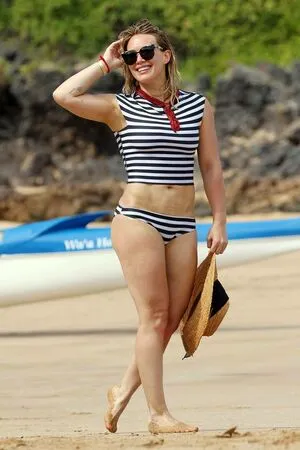 Hillary Duff / hilaryduff nude photo #0021