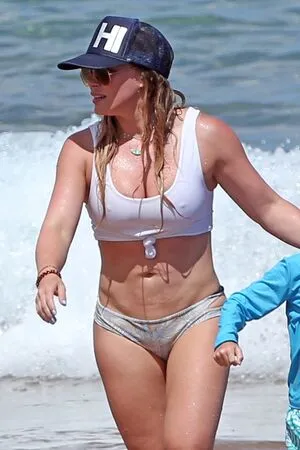 Hillary Duff / hilaryduff nude photo #0029