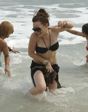 Hillary Duff / hilaryduff nude photo #0074