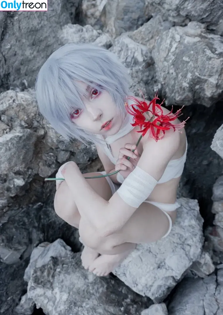 Himee.lily nude photo #0434 (Himeecosplay / kawaiierotica)