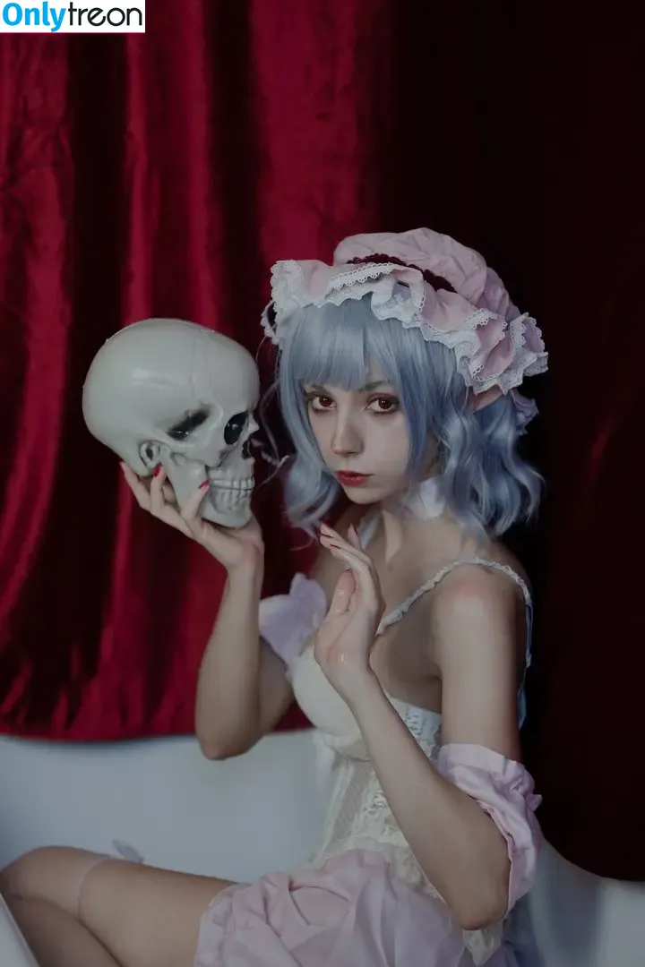 Himee.lily nude photo #0500 (Himeecosplay / kawaiierotica)