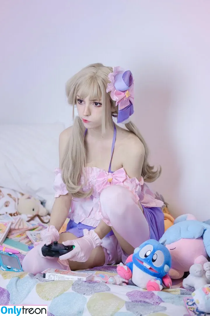Himeecosplay nude photo #0148 (Himee.lily)