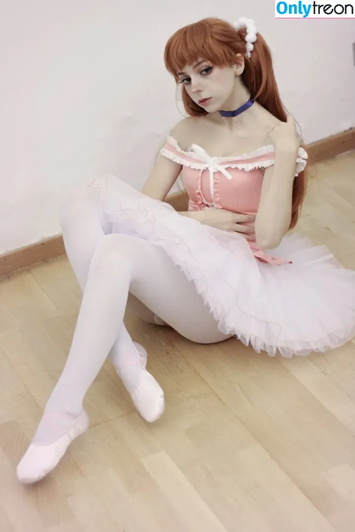 Himeecosplay nude photo #0184 (Himee.lily)