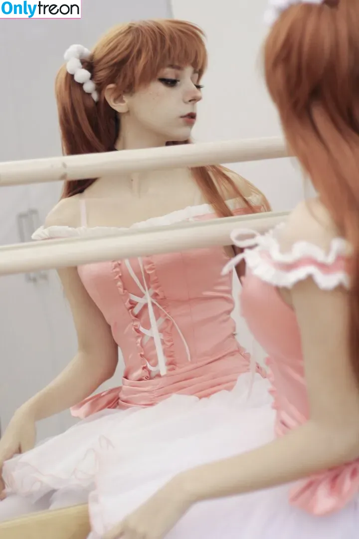 Himeecosplay nude photo #0189 (Himee.lily)